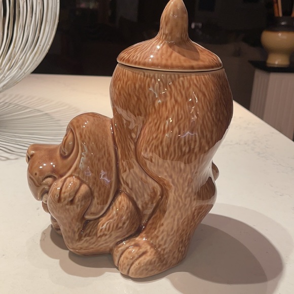 McCoy Dog Cookie jar!Numbered bottom as shown - Picture 3 of 5